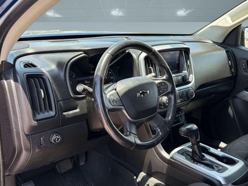 Used 2019 Chevrolet Colorado LT w/ LT Convenience Package RWD image 4