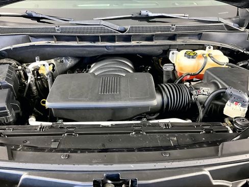 Certified 2021 GMC Yukon SLT w/ SLT Luxury Package image 29