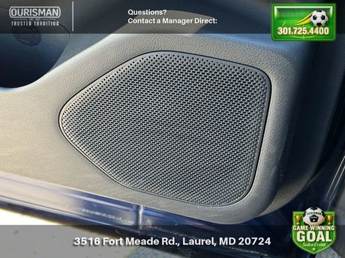 Used 2025 Nissan Rogue SV FWD image 30