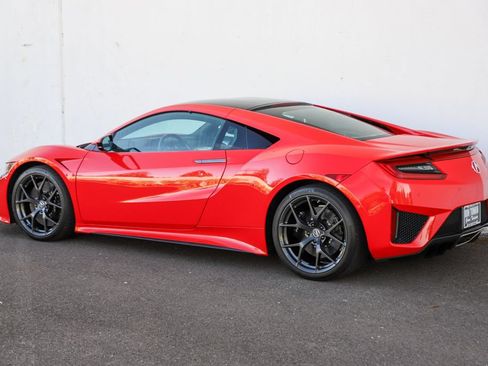 Used 2018 Acura NSX AWD/4WD image 17