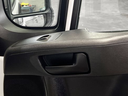Used 2023 RAM ProMaster 2500 FWD image 30