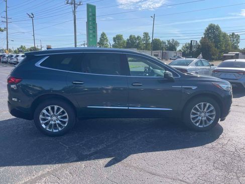 Used 2019 Buick Enclave Essence FWD image 10