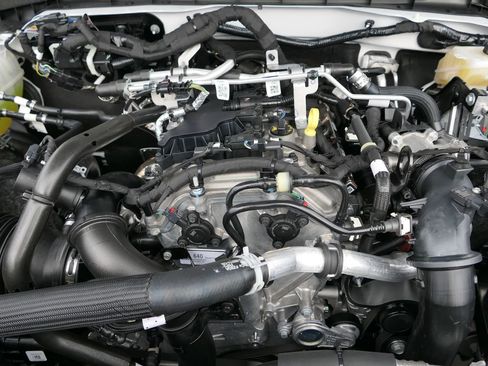 Used 2025 Ford Bronco 4-Door image 31