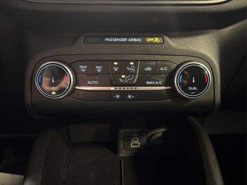 Certified 2025 Ford Escape Active AWD/4WD image 31