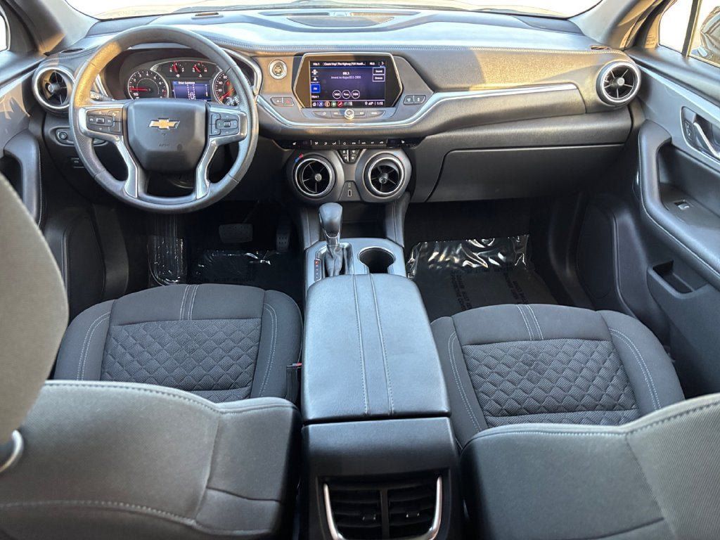 Certified 2021 Chevrolet Blazer LT FWD image 12