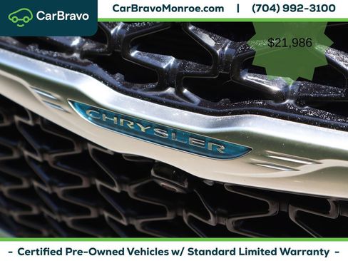 Used 2021 Chrysler Pacifica Pinnacle FWD image 50