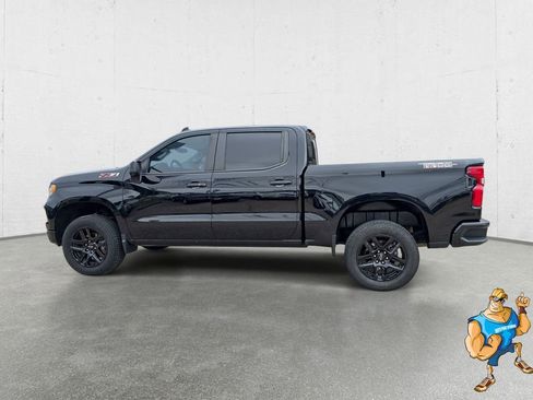 Used 2024 Chevrolet Silverado 1500 LT Trail Boss w/ Convenience Package II AWD/4WD image 8