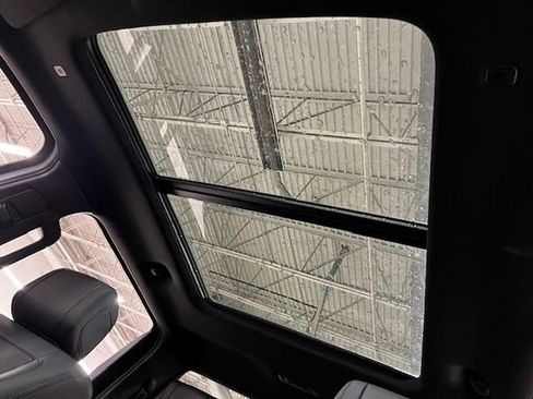 New 2025 Toyota Tundra Limited image 36