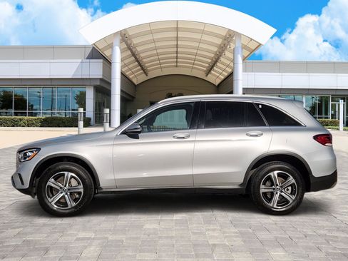 Used 2020 Mercedes-Benz GLC 300 image 3
