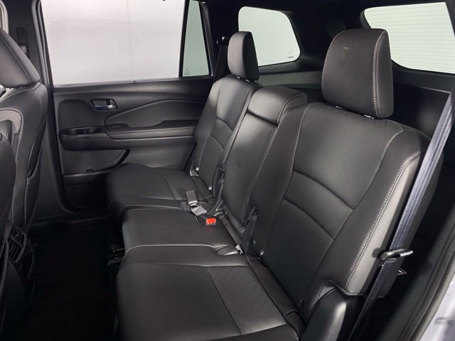 Used 2021 Honda Passport EX-L image 16