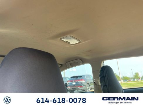 Used 2016 Toyota Corolla LE FWD image 18