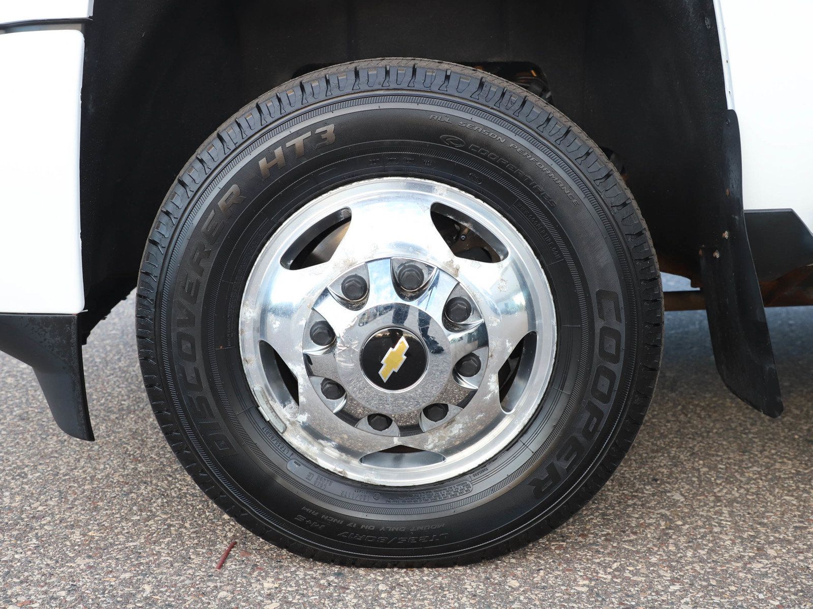 Used 2018 Chevrolet Silverado 3500 High Country w/ Duramax Plus Package AWD/4WD image 30