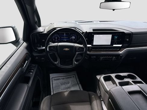 Used 2025 Chevrolet Silverado 1500 LT RWD image 23