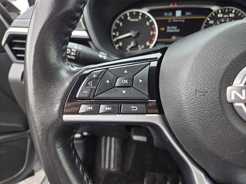 Used 2024 Nissan Altima 2.5 SV w/ SV Premium Package image 24