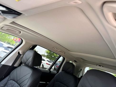 Used 2023 BMW X7 xDrive40i w/ Premium Package AWD/4WD image 23