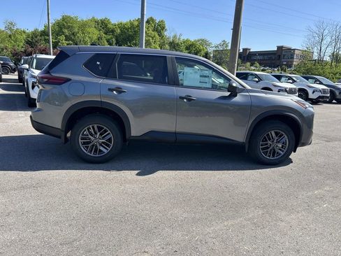 New 2026 Nissan Rogue S FWD image 8