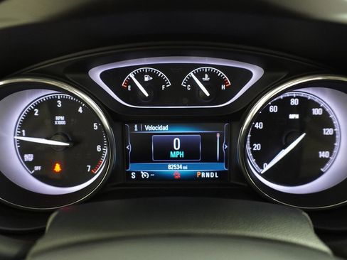 Used 2020 Buick Envision Essence FWD image 12