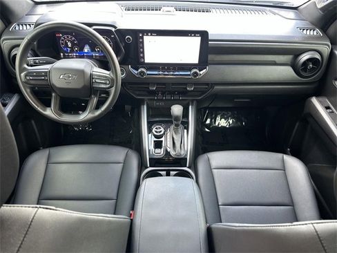 Used 2024 Chevrolet Colorado Trail Boss w/ Advanced Trailering Package image 19