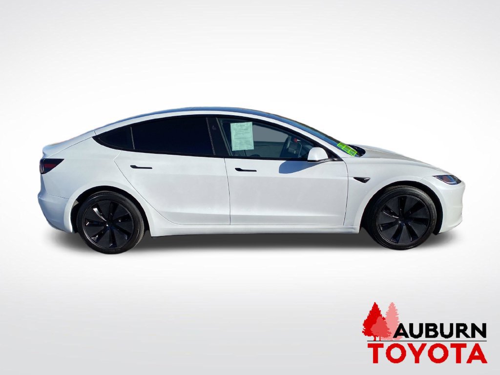 Used 2024 Tesla Model 3 Standard Range RWD image 4