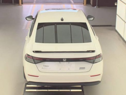 Used 2023 Honda Accord Sport image 5