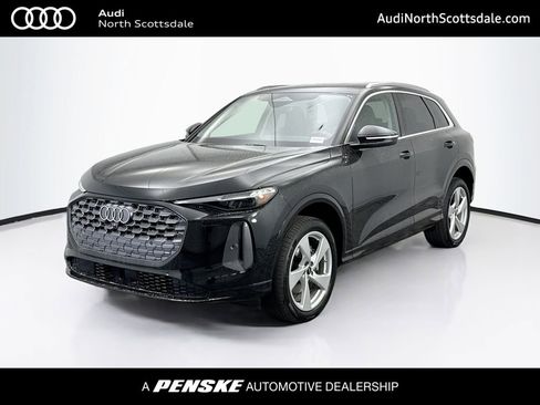 Used 2025 Audi Q5 Premium Plus w/ Premium Plus AWD/4WD image 1