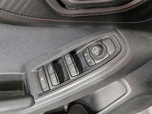 Used 2018 Subaru Impreza 2.0i AWD/4WD image 9