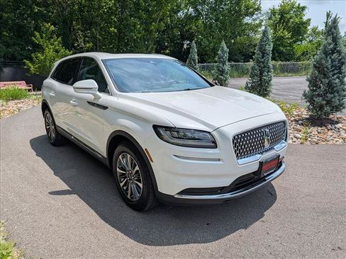 Certified 2023 Lincoln Nautilus Reserve AWD/4WD image 7