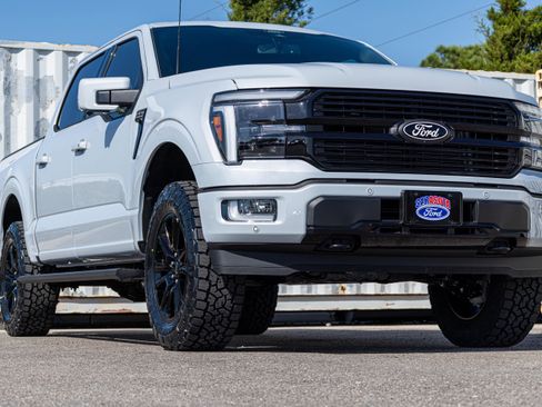 New 2025 Ford F150 Platinum AWD/4WD image 1