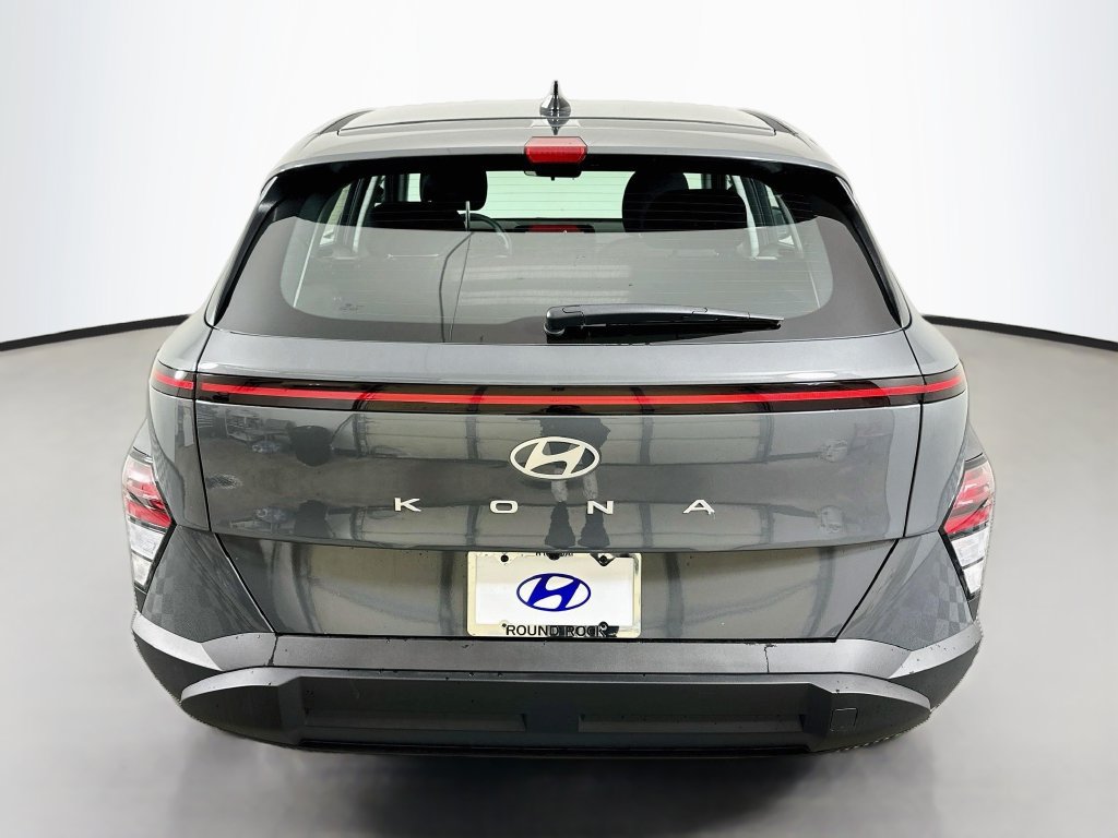 New 2027 Hyundai Kona SE FWD image 6