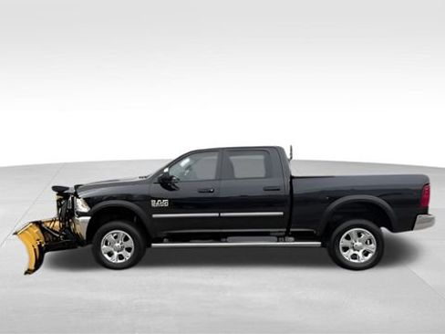 Used 2016 RAM 2500 Big Horn image 2