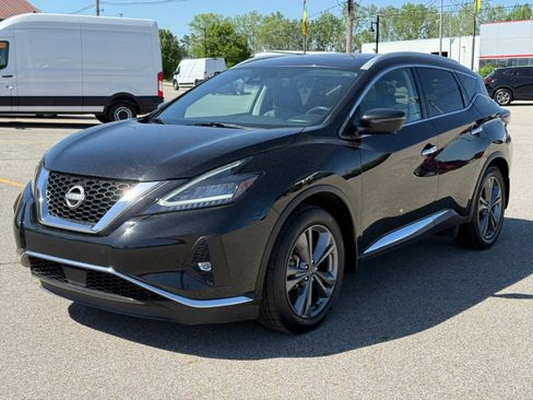 Used 2023 Nissan Murano Platinum image 4