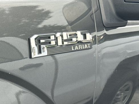 Used 2016 Ford F150 Lariat w/ Equipment Group 502A Luxury AWD/4WD image 5