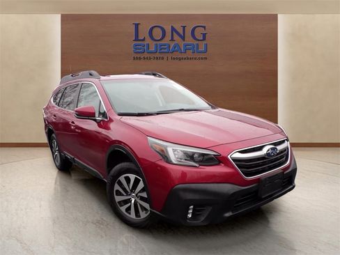 Used 2022 Subaru Outback Premium image 6