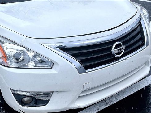 Used 2015 Nissan Altima 2.5 SL w/ Technology Package image 23