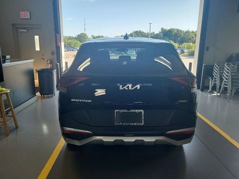 Used 2023 Kia Sportage EX FWD image 4