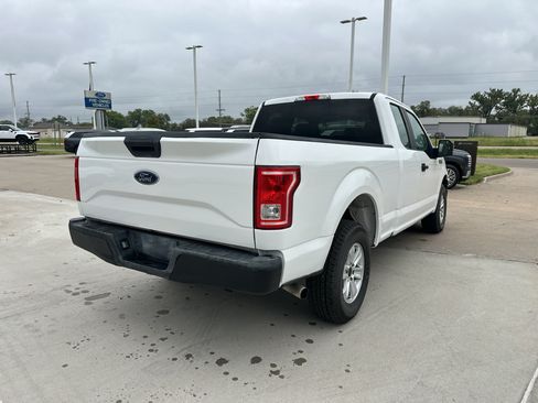Used 2017 Ford F150 XL w/ Equipment Group 101A Mid AWD/4WD image 11