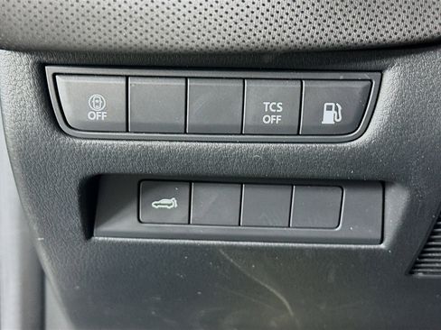 Used 2025 MAZDA CX-50 2.5 Hybrid w/ Preferred Pkg image 17