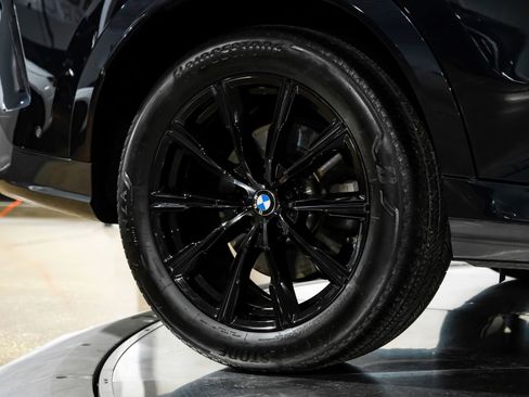 Used 2025 BMW X6 xDrive40i w/ Climate Comfort Package image 59