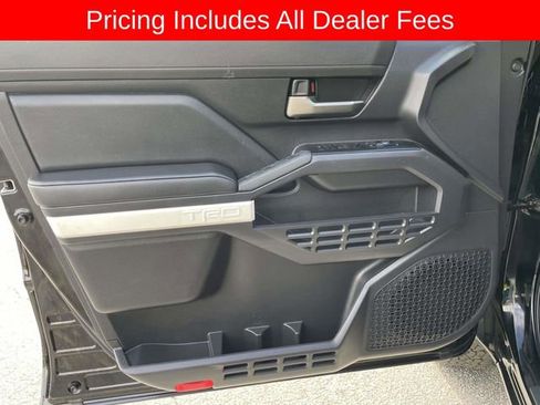 Used 2024 Toyota Tacoma TRD Off-Road AWD/4WD image 17