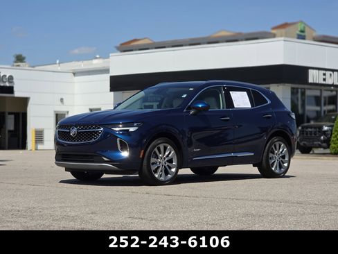 Used 2023 Buick Envision Avenir FWD image 3