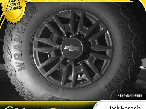 Used 2025 Chevrolet Silverado 2500 ZR2 w/ Technology Package AWD/4WD image 26