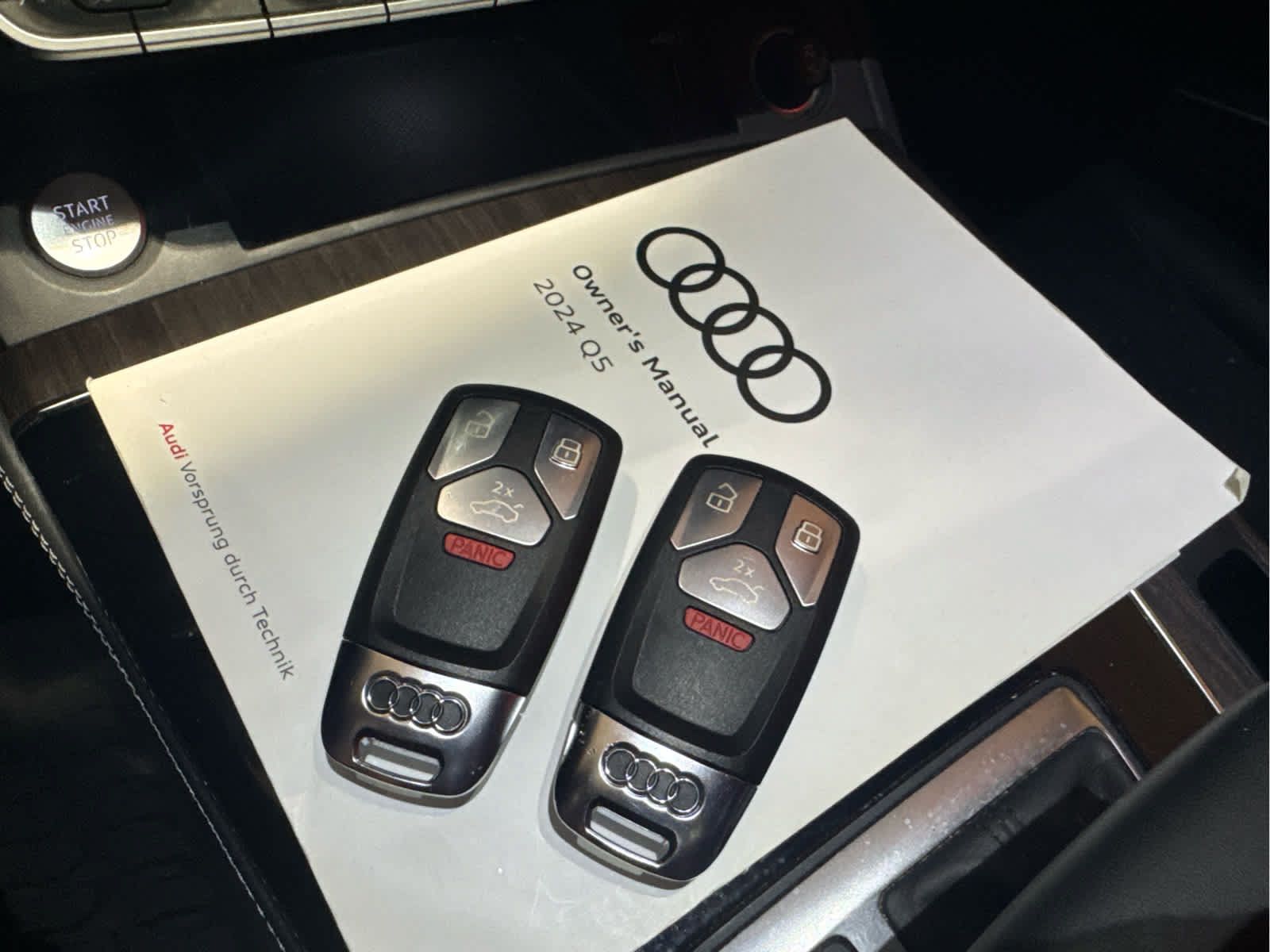 Used 2024 Audi Q5 2.0T Premium Plus w/ Premium Plus Package AWD/4WD image 15
