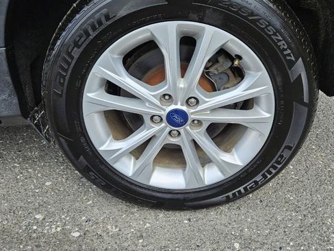 Used 2018 Ford Escape SEL image 11