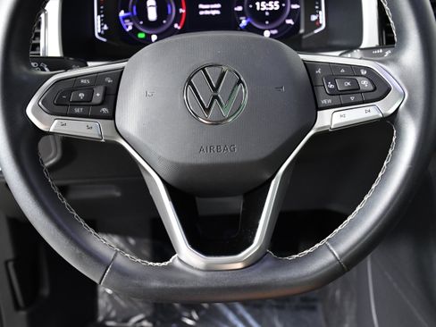 Used 2023 Volkswagen Atlas Cross Sport SEL image 10