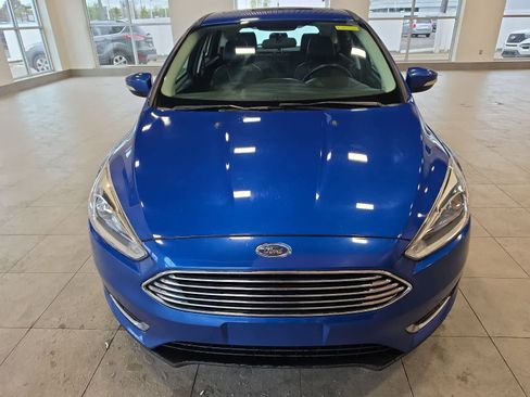 Used 2018 Ford Focus Titanium FWD image 2