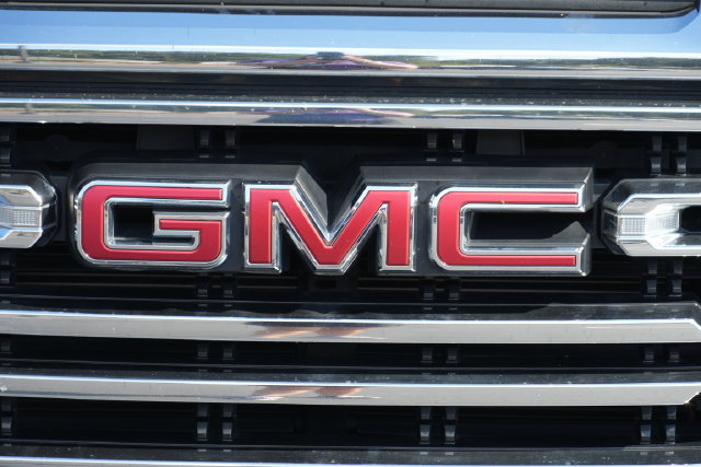 Used 2021 GMC Sierra 1500 SLT w/ SLT Premium Package AWD/4WD image 6