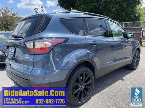Used 2018 Ford Escape SE w/ SE Sport Appearance Package AWD/4WD image 5