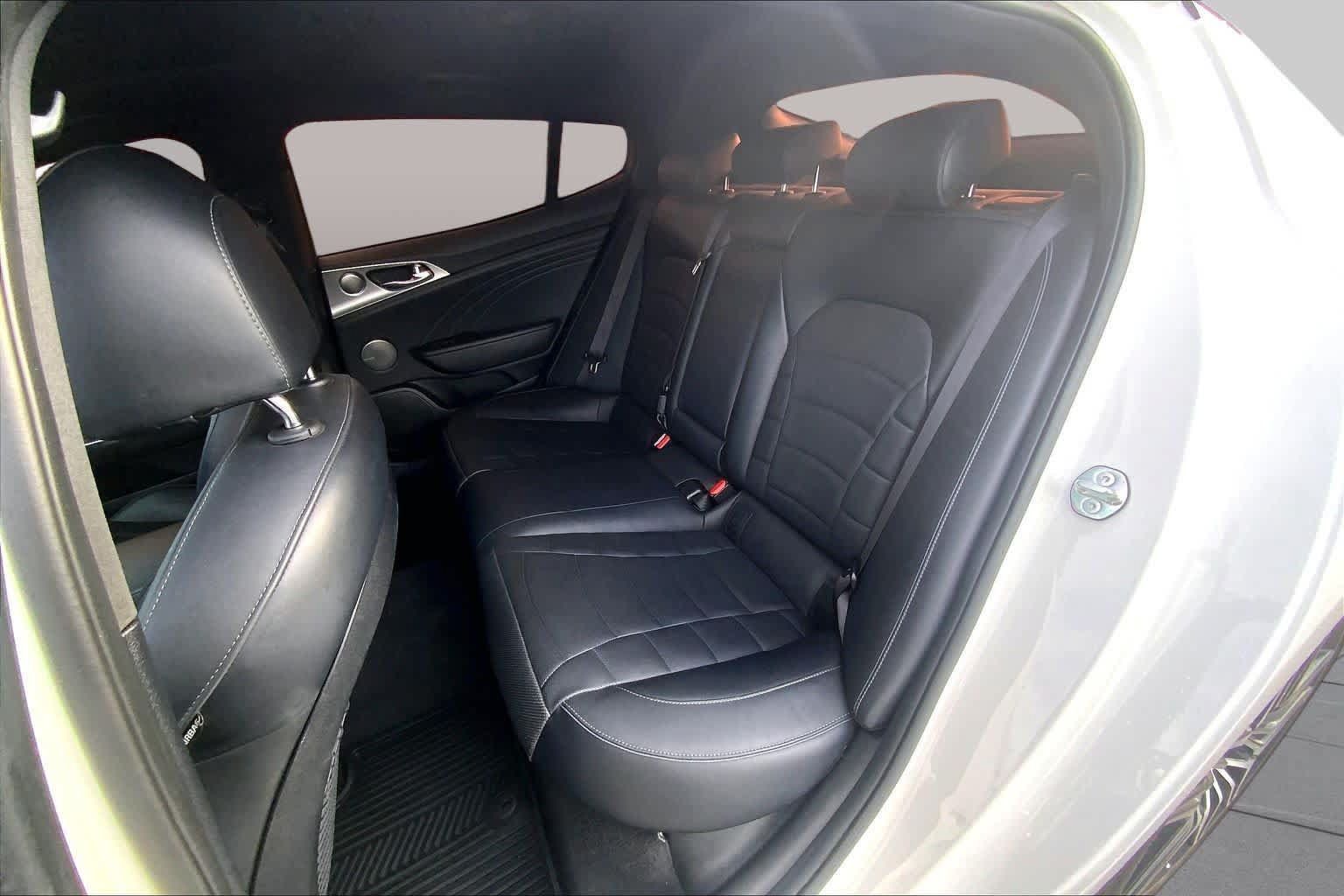Used 2023 Kia Stinger GT2 RWD image 21