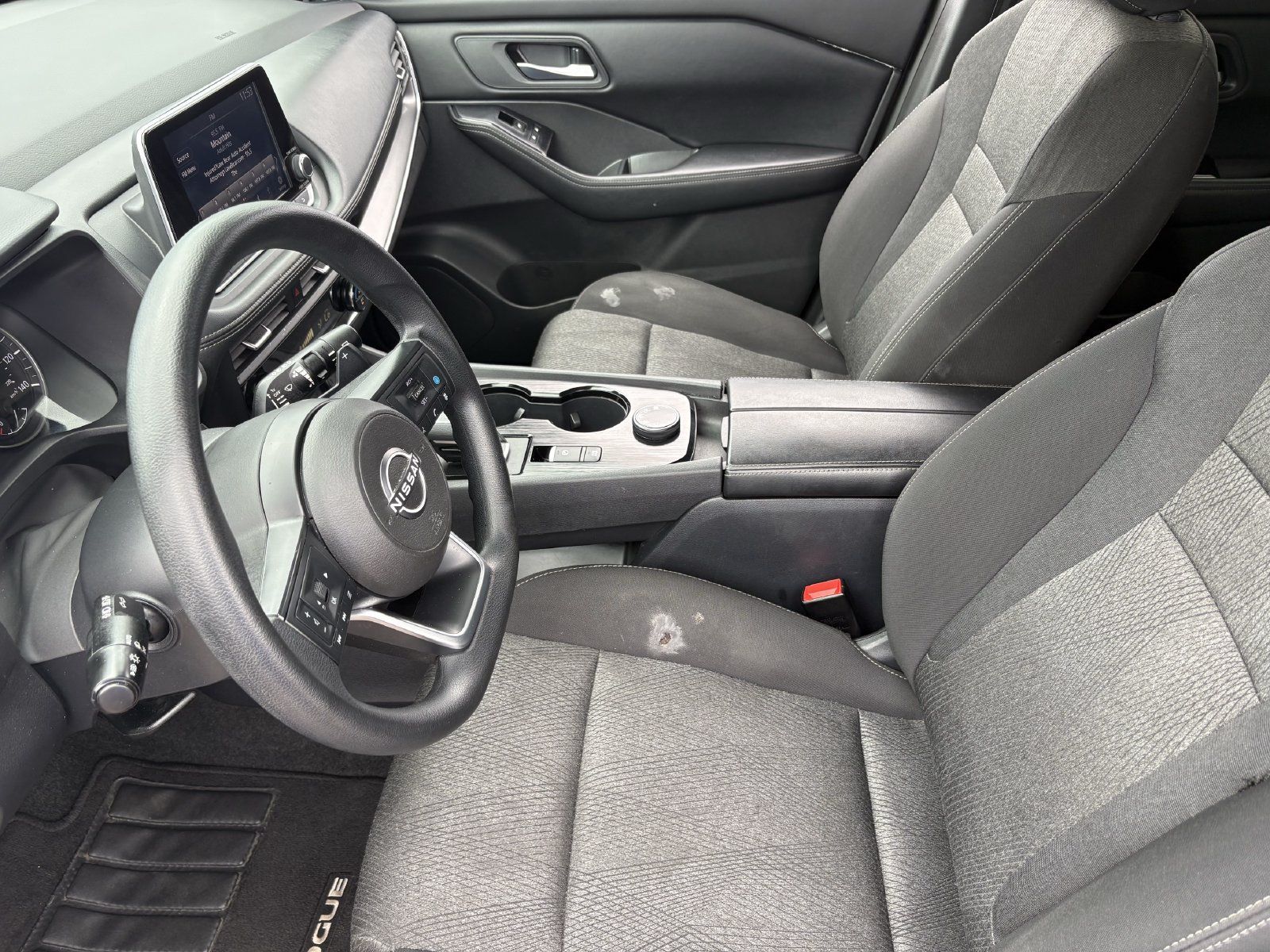 Used 2024 Nissan Rogue SV AWD/4WD image 19