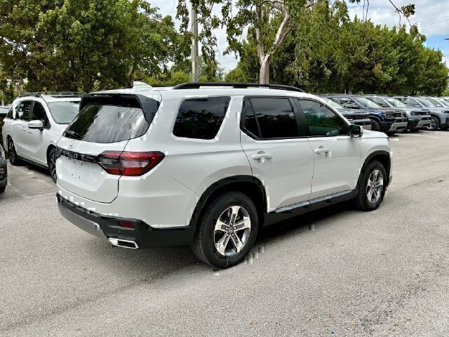 New 2026 Honda Pilot EX-L image 6